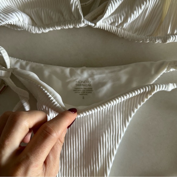 Monday Swimwear Palma Bikini - Picture 3 of 5